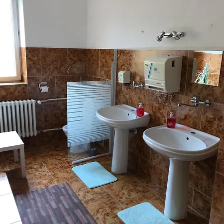 Zlatá-éra Hotel 3*